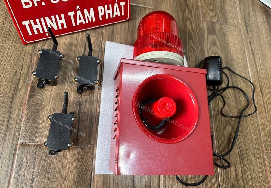 thiết bị cảnh báo va chạm